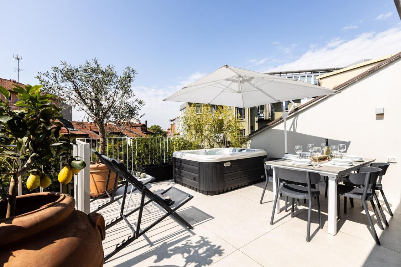 *Villa Olivo*With Private Terrace & Jacuzzi + 3Bedrooms Milano Ngoại thất bức ảnh